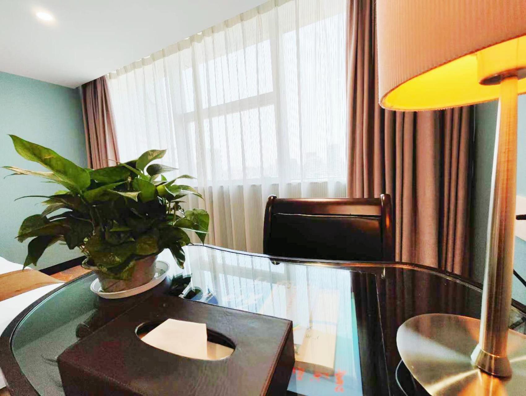 Skyline Plaza Hotel Гуанчжоу Экстерьер фото