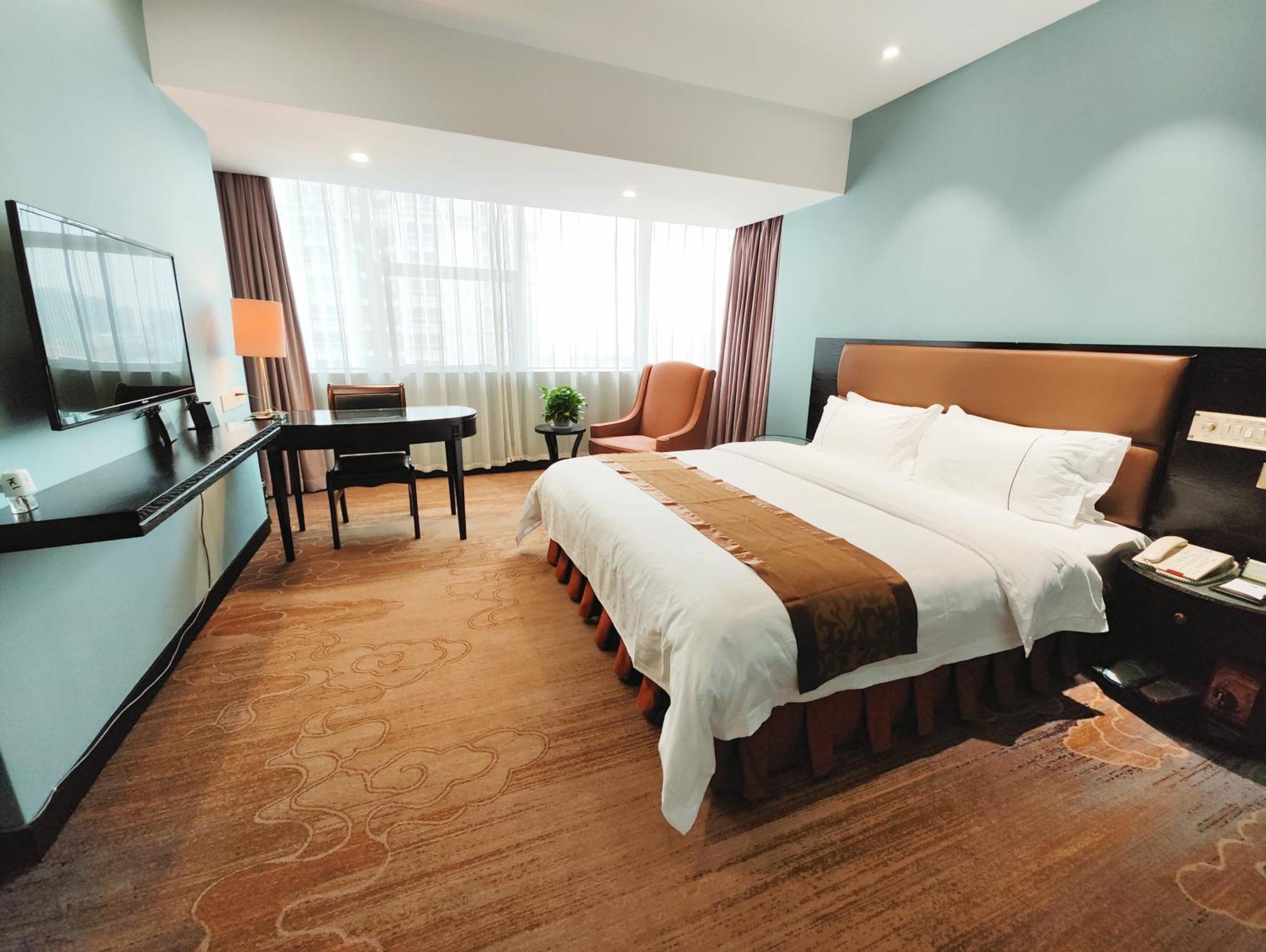 Skyline Plaza Hotel Гуанчжоу Экстерьер фото
